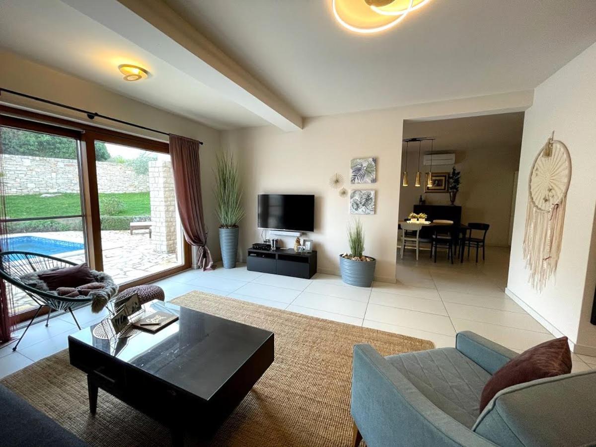 Villas Adagio Rojnici Bagian luar foto