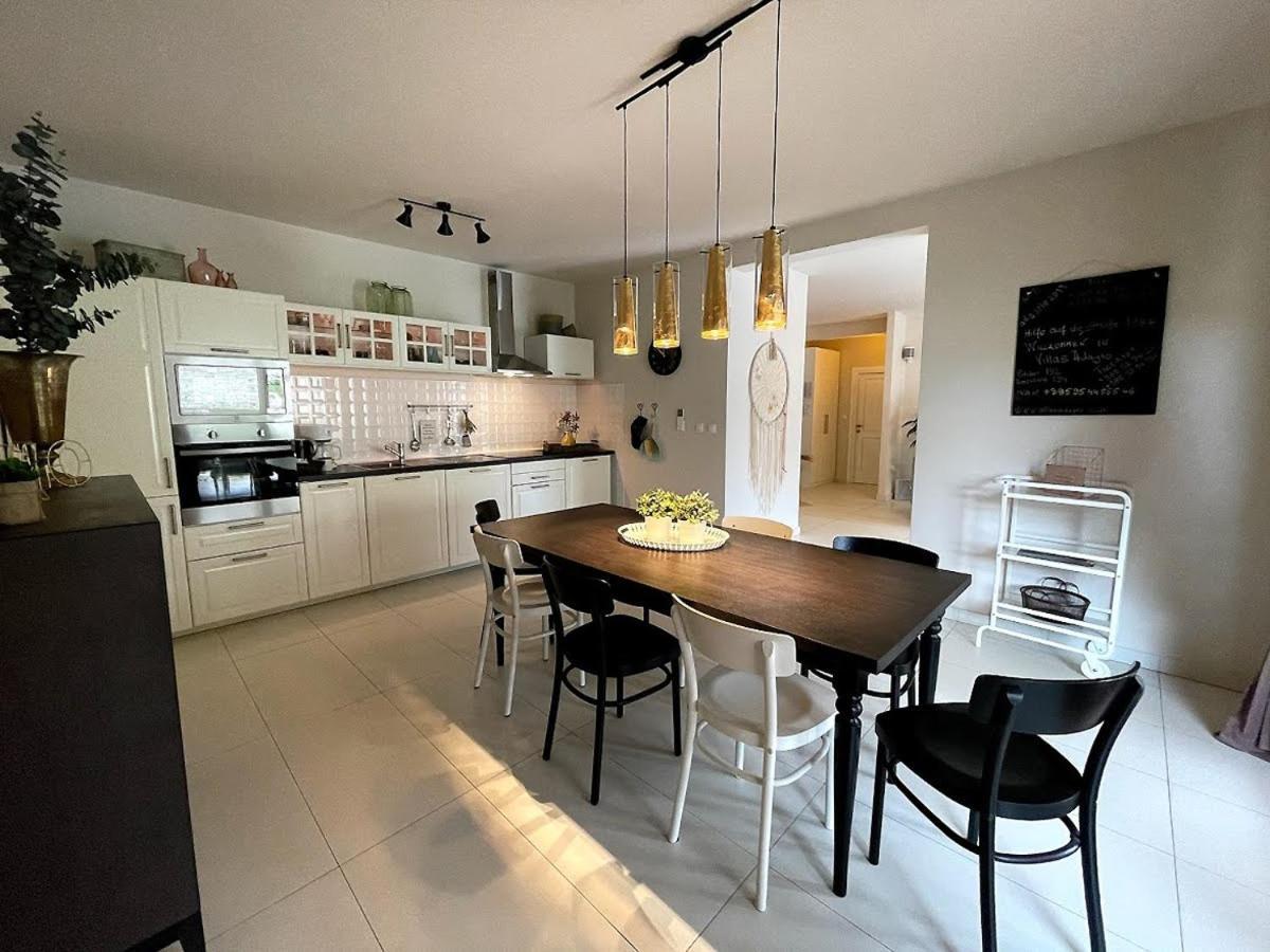 Villas Adagio Rojnici Bagian luar foto